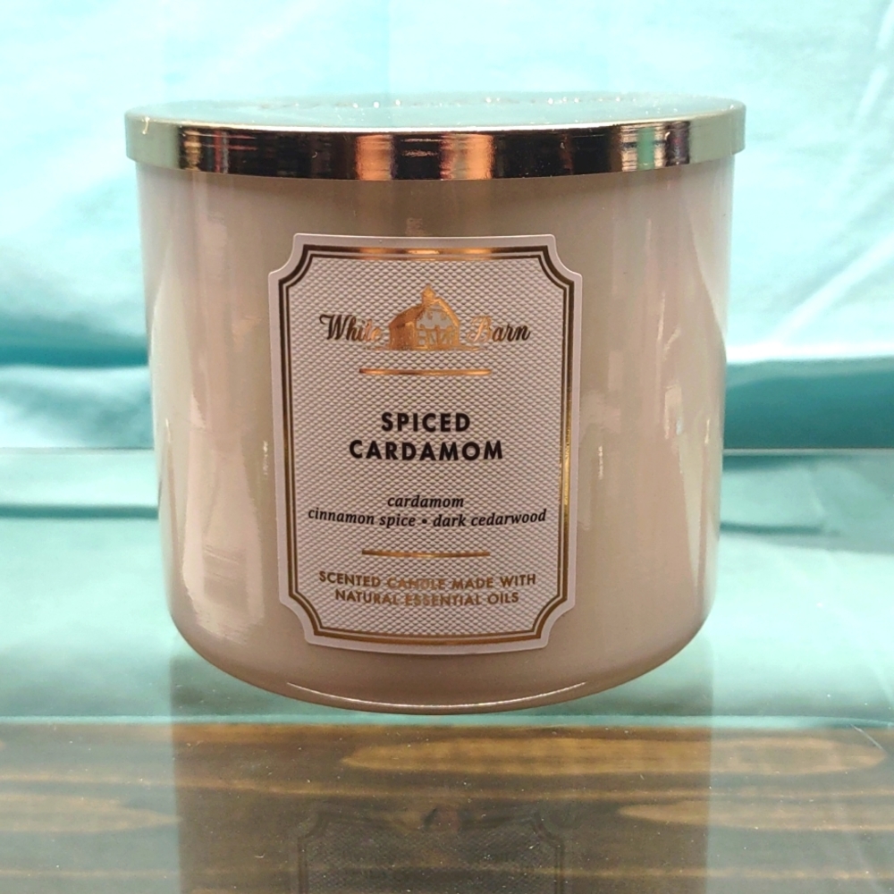 Bath & Body Works Spiced Cardamom Candle